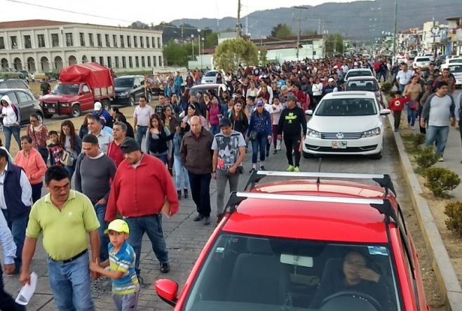 A 62 meses de la desaparici&oacute;n de los normalistas marchan para exigir justicia