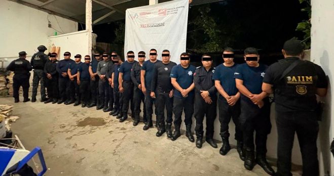 AIIM, GN y FRIP detienen a 16 polic&iacute;as municipales por el presunto delito de evasi&oacute;n de preso