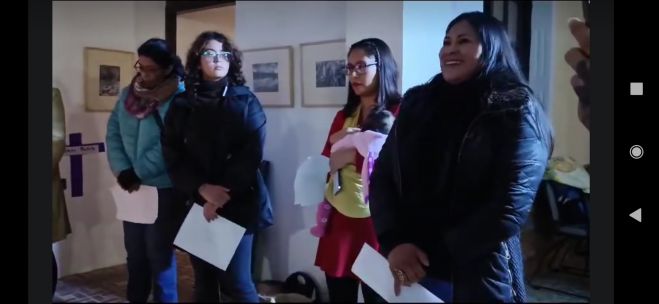 Se pronucia en contra de todo tipo de violencia hacia las mujeres y la naturaleza.
