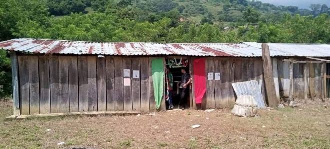 Preparatoria olvidada en Chiapas: joven de 16 años pide a Sheinbaum clave escolar para su escuela