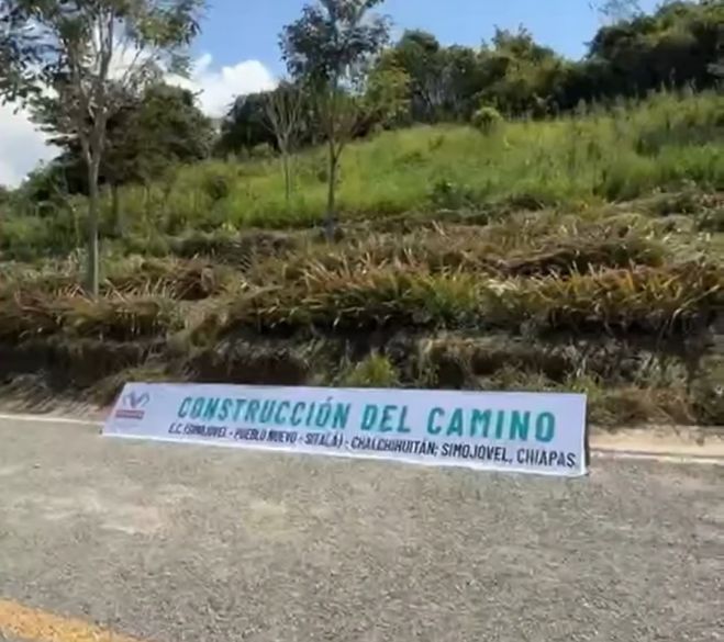 Eduardo Ram&iacute;rez avanza en la rehabilitaci&oacute;n de caminos en municipios de Chiapas