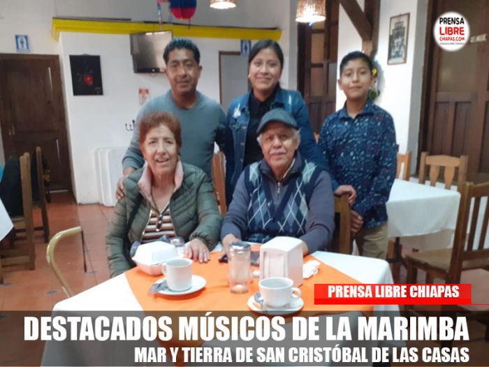 DESTACADOS MÚSICOS DE LA MARIMBA MAR Y TIERRA DE SAN CRISTÓBAL DE LAS CASAS