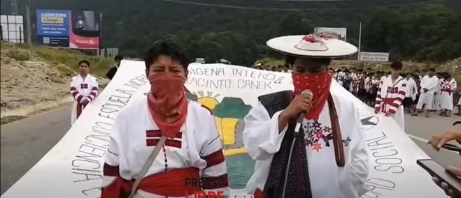 Protesta la Jacinto Canek en el km 46 de la carretera San Cristóbal – Tuxtla