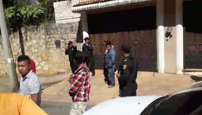 Retienen a elementos de la PEP