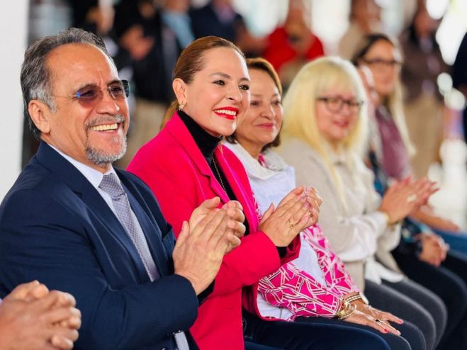Encabeza Ayuntamiento de San Cristóbal homenaje cívico con participación estudiantil de la Secundaria Técnica No. 128