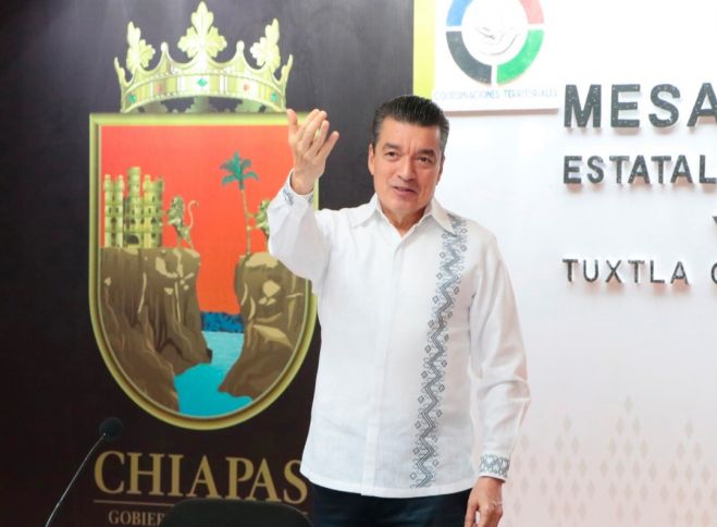OFRECE RUTILIO ESCAND&Oacute;N MINUTO DE SILENCIO EN MEMORIA DE V&Iacute;CTIMAS DEL TERREMOTO DEL 7 DE SEPTIEMBRE DE 2017