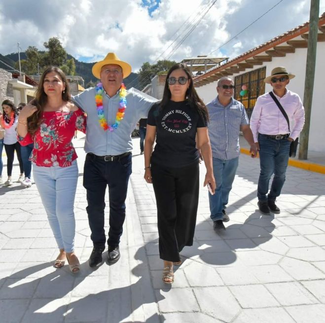 Se entregó la obra de concreto hidráulico en la Cerrada Olimpo, dando cumplimiento a una de las demandas más sentidas de los habitantes de esta zona, con una inversión de $1,839,977.56