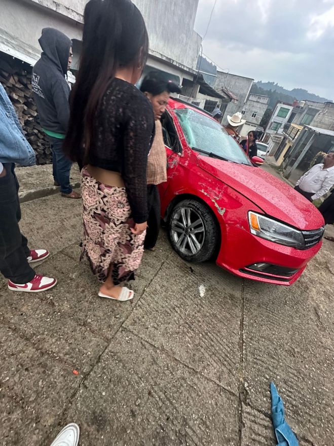 Accidente en Chamula deja da&ntilde;os materiales