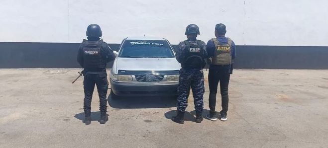 En operativo interinstitucional recuperan veh&iacute;culo con reporte de robo en los Altos de Chiapas