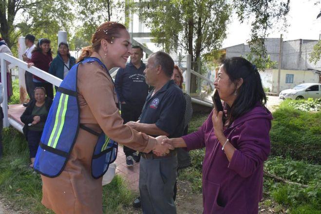 Inicia Ayuntamiento de San Crist&oacute;bal rehabilitaci&oacute;n de drenaje sanitario en la colonia Lagos de Mar&iacute;a Eugenia