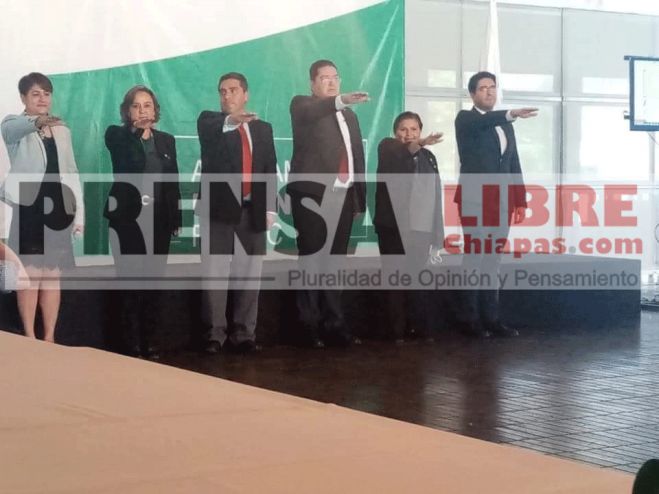 Toman protesta al consejo directivo 2021 del AMPI San Crist&oacute;bal