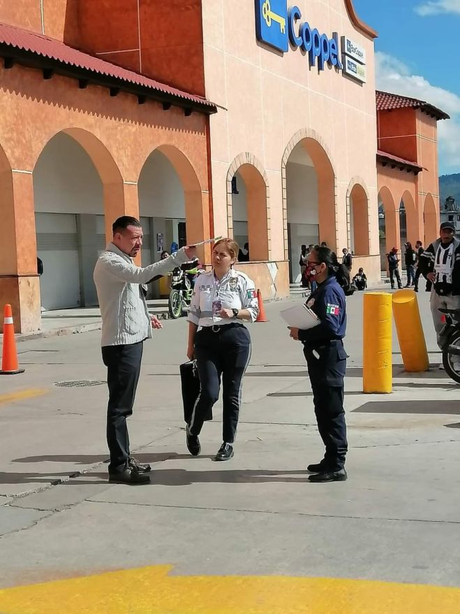 Establecimientos respaldan campaña "Respeta mi espacio azul"