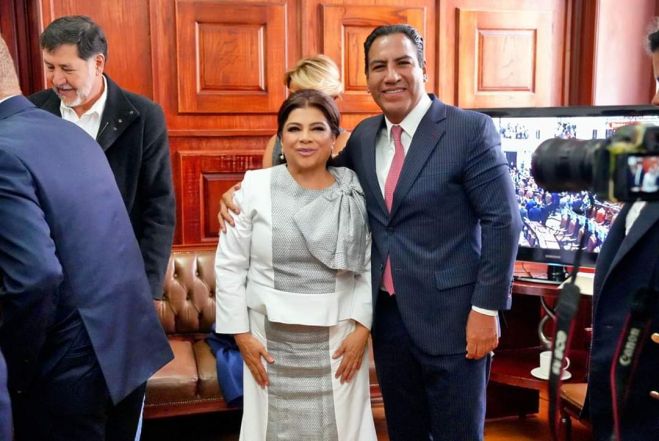 Eduardo Ram&iacute;rez asiste a la toma de protesta de Clara Brugada como jefa de Gobierno