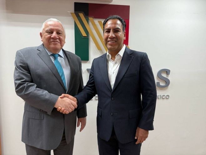 Eduardo Ramírez gestiona recinto fiscal estratégico para Aeropuerto Internacional Ángel Albino Corzo*
