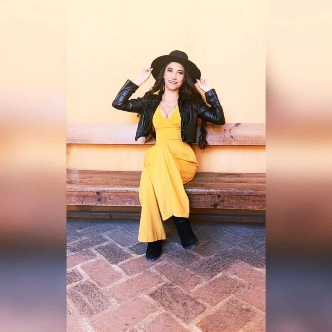 Yara Casta&ntilde;&oacute;n, representante de la colonia el Relicario