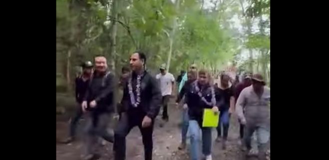 Eduardo Ramírez impulsa protección ambiental y conectividad en Marqués de Comillas