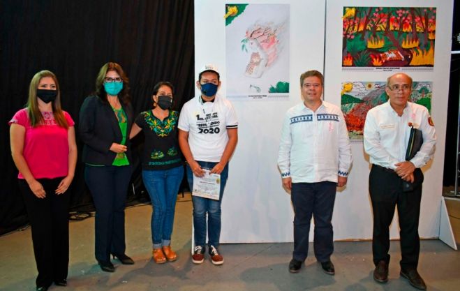 PREMIA ISMAEL BRITO A PARTICIPANTES DEL CONCURSO “REDUCIENDO INCENDIOS FORESTALES”