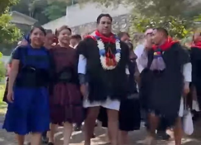 Eduardo Ram&iacute;rez impulsa desarrollo y bienestar en Mitontic