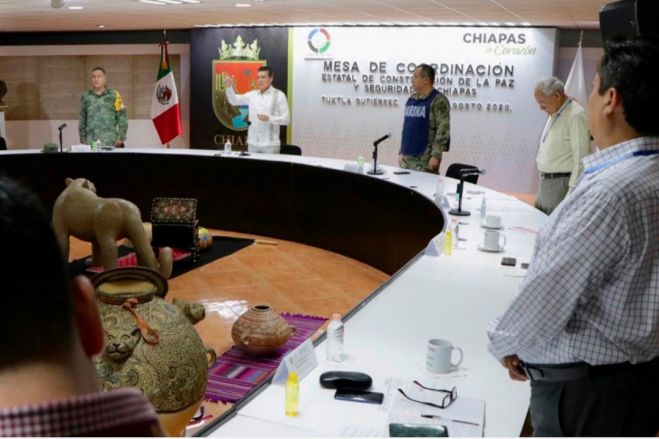 DESTACA RUTILIO ESCAND&Oacute;N ESFUERZO CONJUNTO PARA COMBATIR AL COVID-19 EN CHIAPAS CRUZ CRUZ